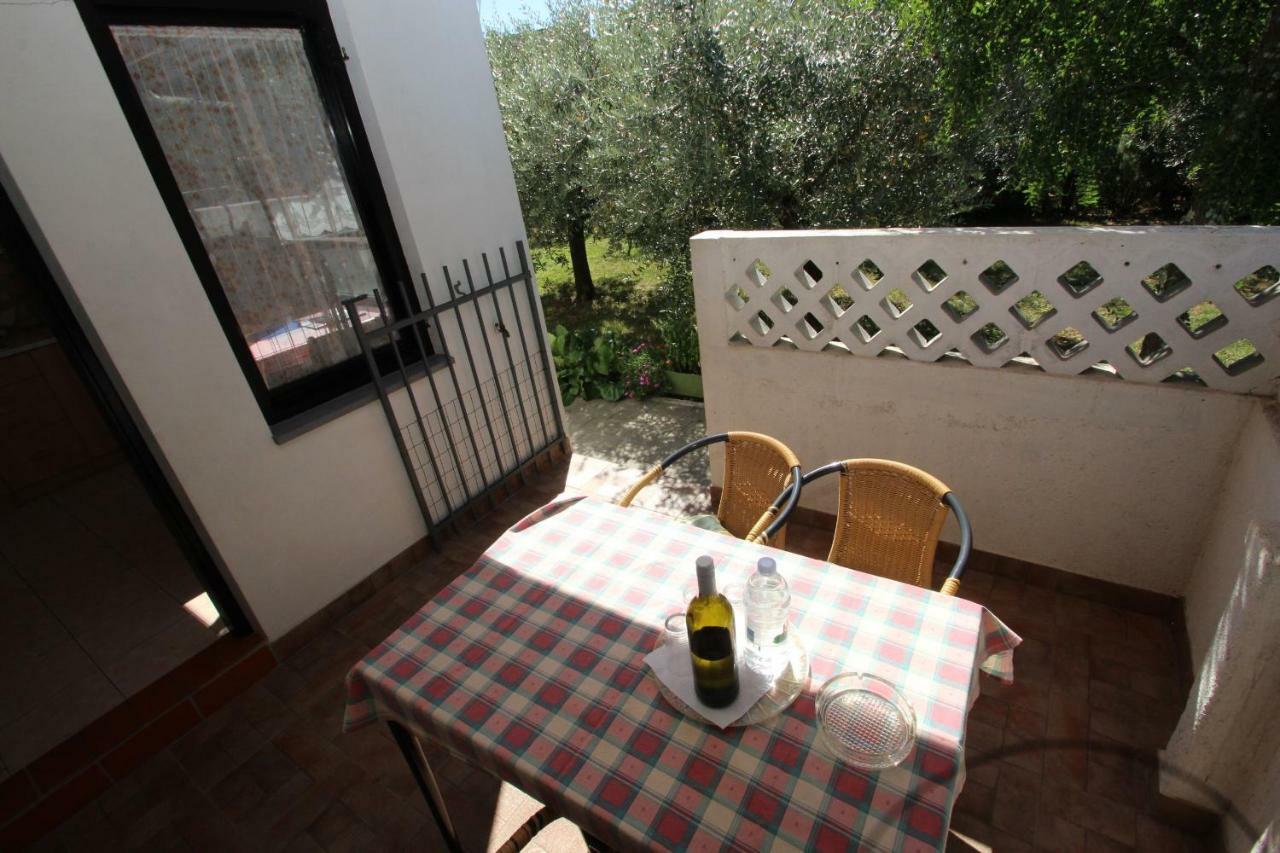 Apartment Sasa Bozac Poreč Eksteriør bilde